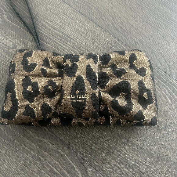 Kate Spade Leopard Clutch wristlet - Picture 1 of 4